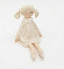 картинка H. M. Papusa 60 cm crem magazinul BookStore in Chisinau, Moldova