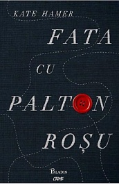 картинка Fata cu palton rosu magazinul BookStore in Chisinau, Moldova